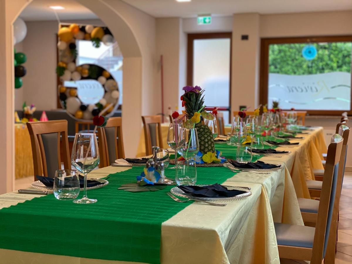 Magnano in Riviera Hotel Riviera מראה חיצוני תמונה